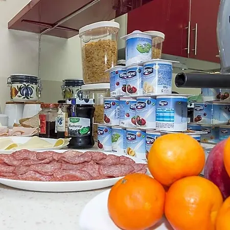Budapest B&B Bed And Breakfast לינה וארוחת בוקר