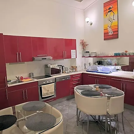 Budapest B&B Bed And Breakfast