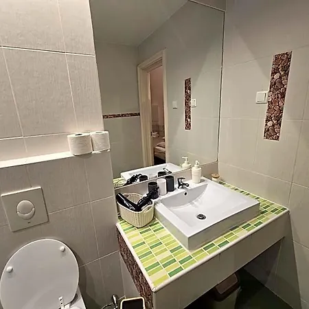 Budapest B&B Bed And Breakfast לינה וארוחת בוקר בודפשט