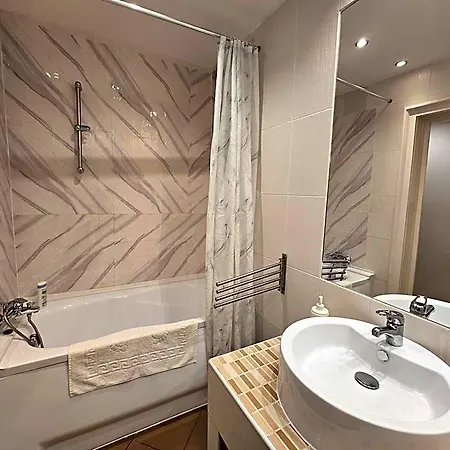 Budapest B&B Bed And Breakfast לינה וארוחת בוקר 3*