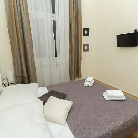 Budapest B&B Bed And Breakfast בודפשט