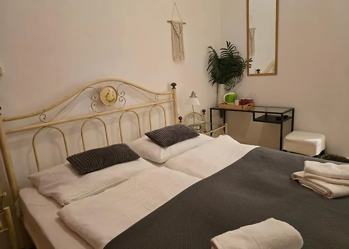 Bed and breakfast Budapest B&B Bed And Breakfast 3*