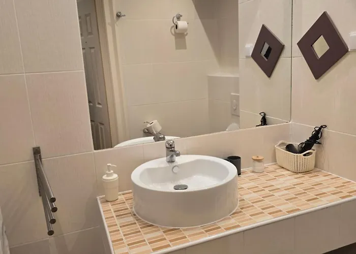 Budapest B&B Bed And Breakfast 3*