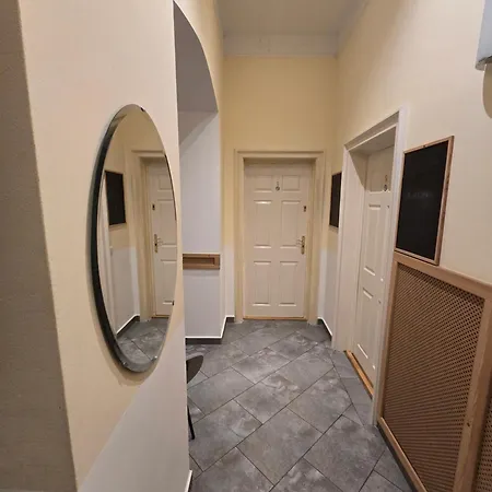 Budapest B&B Bed And Breakfast לינה וארוחת בוקר בודפשט