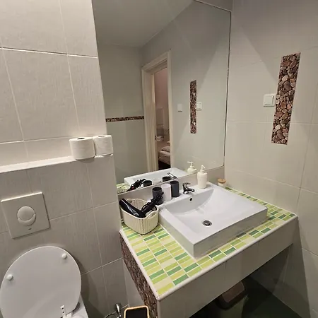 Budapest B&B Bed And Breakfast לינה וארוחת בוקר 3*