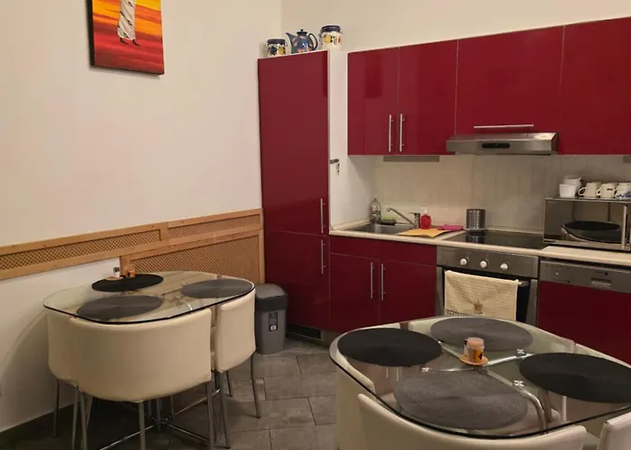 Budapest B&B Bed And Breakfast 3*